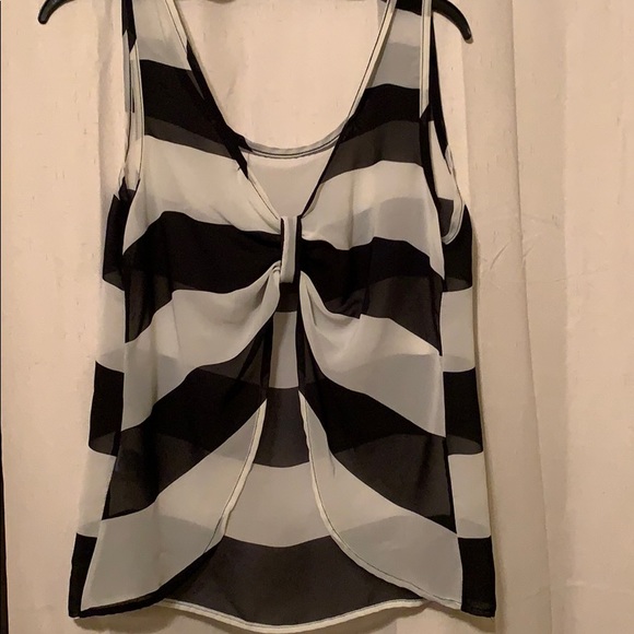 Shirt - Picture 2 of 2